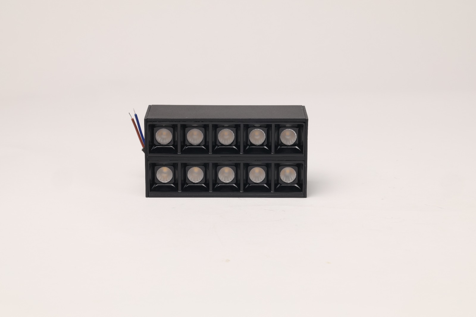 ITL-SL-588